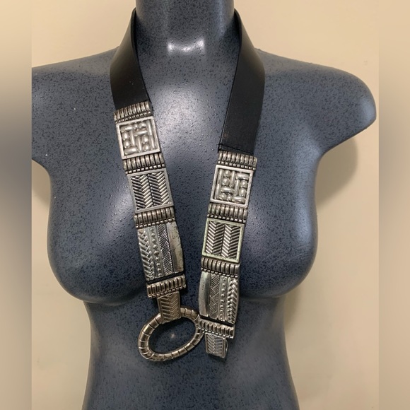 Chicos leather / silver tone ladies belt ✅ - Picture 10 of 11